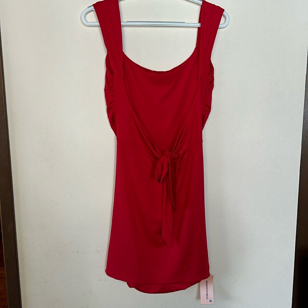 SHESEEWORLD NWT Backless Red Mini Dress with Rushing Size M - Picture 3 of 7